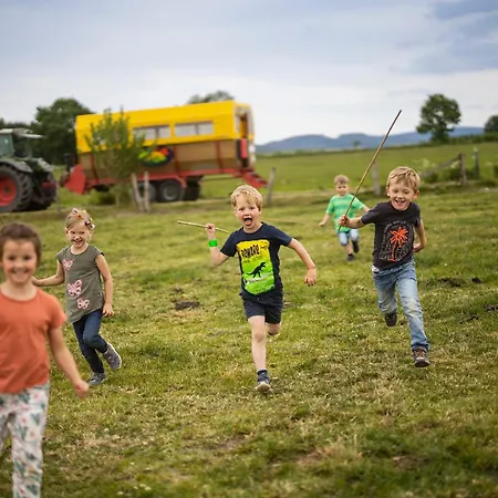בית נופש Hof Koehne - Haus Im Glueck Links